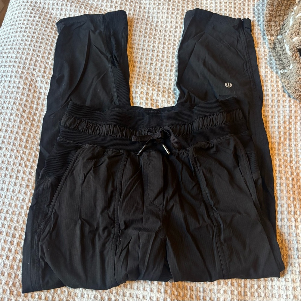 Lululemon dance studio pant